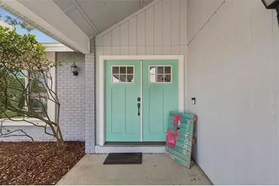 6815 Mitchell Circle, Tampa, FL 33634 - Photo 4