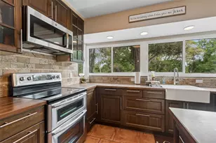 6815 Mitchell Cir, Tampa, FL 33634 - Photo 20