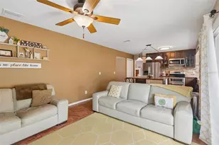 6815 Mitchell Cir, Tampa, FL 33634 - Photo 26