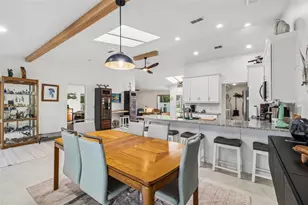 7995 Chaucer Dr, Weeki Wachee, FL 34607 - Photo 12