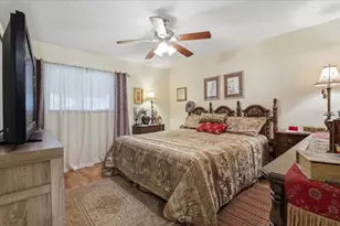 7804 Eureka Dr, Hudson, FL 34667 - Photo 6