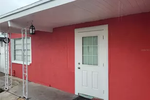 6217 Blossom Ave, Tampa, FL 33614 - Photo 4