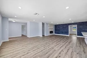 7891 4th Ave S, Saint Petersburg, FL 33707 - Photo 22