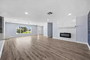 7891 4th Ave S, Saint Petersburg, FL 33707 - Photo 24