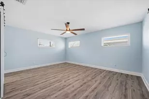 7891 4th Ave S, Saint Petersburg, FL 33707 - Photo 36