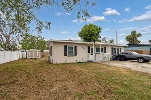 4479 Porpoise Dr SE, Saint Petersburg, FL 33705 - Photo 38