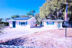 1198 Cr 464, Lake Panasoffkee, FL 33538 - Photo 2