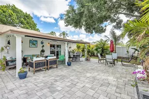 9244 79th Ave, Seminole, FL 33777 - Photo 44