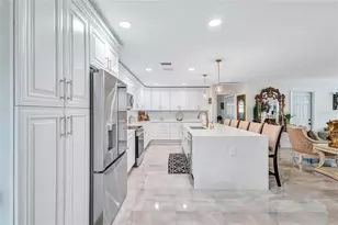 9244 79th Ave, Seminole, FL 33777 - Photo 20