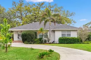 1202 W Coral St, Tampa, FL 33602 - Photo 2