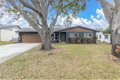 13472 Bellewood Avenue, Seminole, FL 33776 - Photo 32