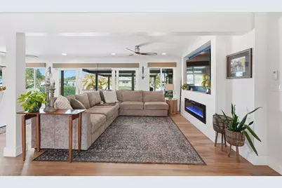 9571 Sun Isle Drive NE, Saint Petersburg, FL 33702 - Photo 18