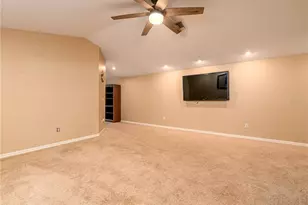 10515 Canary Isle Dr, Tampa, FL 33647 - Photo 36