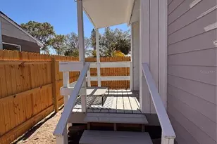 745 52nd Ave N, Saint Petersburg, FL 33703 - Photo 18