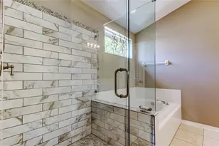 24318 Rolling View Ct, Lutz, FL 33559 - Photo 32