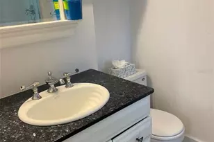 475 22nd Ave N, Saint Petersburg, FL 33704 - Photo 10