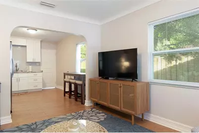 3510 4th Avenue N, Saint Petersburg, FL 33713 - Photo 8