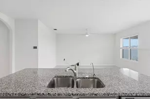 2829 Grandbury Grove Rd, Lakeland, FL 33811 - Photo 14