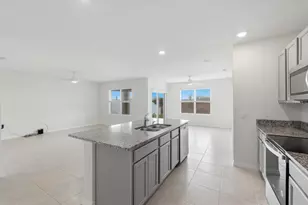 2829 Grandbury Grove Rd, Lakeland, FL 33811 - Photo 12