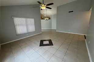 5906 Birchwood Dr, Tampa, FL 33625 - Photo 4