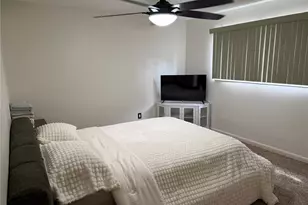 10485 Carrollbrook Cir, Tampa, FL 33618 - Photo 10