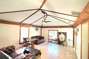 703 13th Ave NW, Largo, FL 33770 - Photo 12