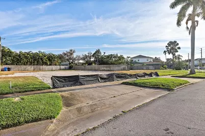 1235 Cordova Boulevard NE, Saint Petersburg, FL 33704 - Photo 16