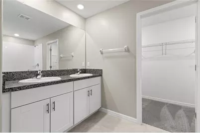 31603 Barrel Wave Way, Wesley Chapel, FL 33545 - Photo 20