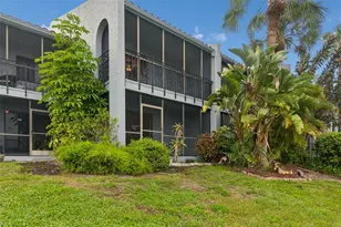 6320 Grand Bahama Cir, Tampa, FL 33615 - Photo 58