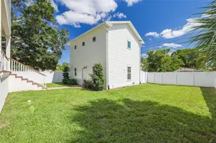 808 39th Ave NE, Saint Petersburg, FL 33703 - Photo 40