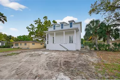 808 39th Avenue NE, Saint Petersburg, FL 33703 - Photo 4
