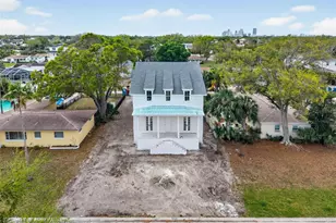 808 39th Ave NE, Saint Petersburg, FL 33703 - Photo 10