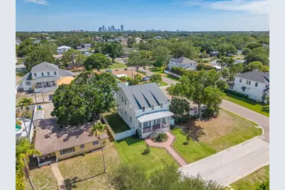 808 39th Avenue NE, Saint Petersburg, FL 33703 - Photo 12