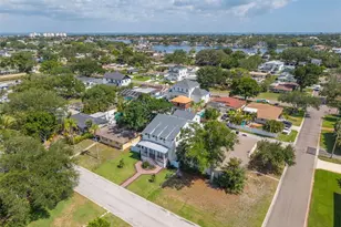 808 39th Ave NE, Saint Petersburg, FL 33703 - Photo 14