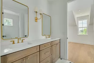 808 39th Ave NE, Saint Petersburg, FL 33703 - Photo 28