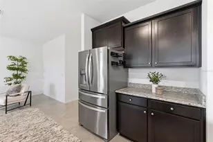 3844 Mossy Limb Ct, Palmetto, FL 34221 - Photo 10