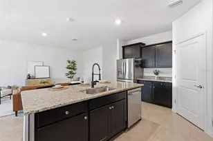 3844 Mossy Limb Ct, Palmetto, FL 34221 - Photo 8