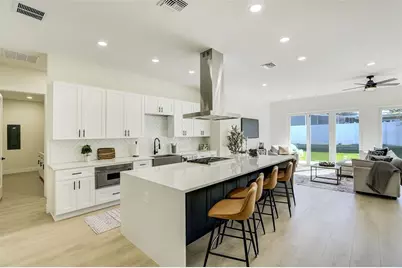 319 Cedar Lane, Largo, FL 33770 - Photo 10