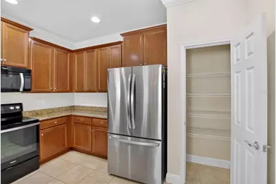 5537 Sunset Falls Drive, Apollo Beach, FL 33572 - Photo 2