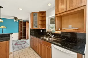 4192 96th Ave N, Pinellas Park, FL 33782 - Photo 8