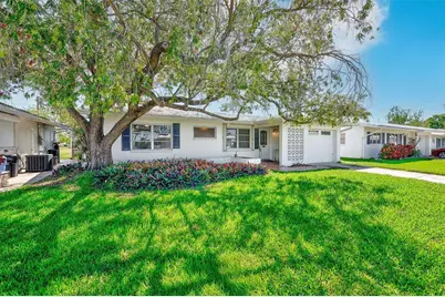 4192 96th Avenue N #4192, Pinellas Park, FL 33782 - Photo 2