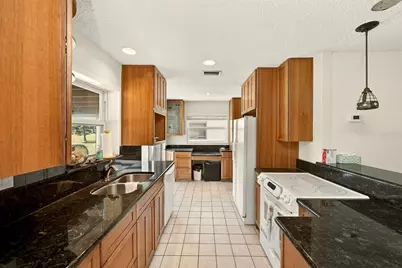 4192 96th Avenue N #4192, Pinellas Park, FL 33782 - Photo 6