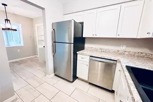 1619 Pinewood Dr, Clearwater, FL 33756 - Photo 4