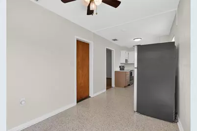 1541 Illinois Road, Clearwater, FL 33756 - Photo 24