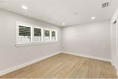 10088 Paradise Boulevard, Treasure Island, FL 33706 - Photo 46