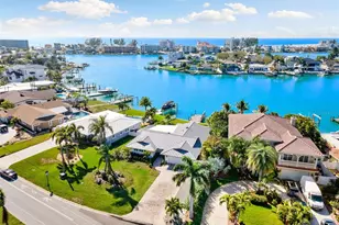 10088 Paradise Blvd, Treasure Island, FL 33706 - Photo 2