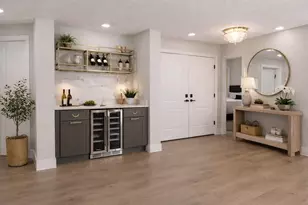 10088 Paradise Blvd, Treasure Island, FL 33706 - Photo 8