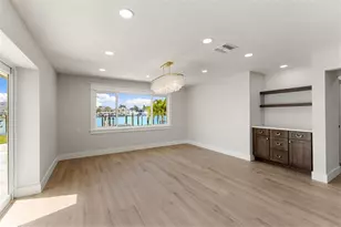 10088 Paradise Blvd, Treasure Island, FL 33706 - Photo 38