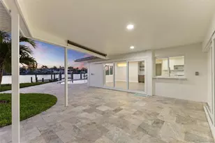 10088 Paradise Blvd, Treasure Island, FL 33706 - Photo 68