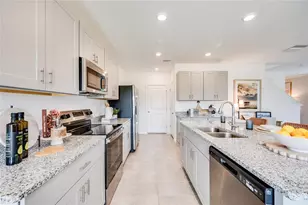 12411 Gust Ct, Hudson, FL 34669 - Photo 10